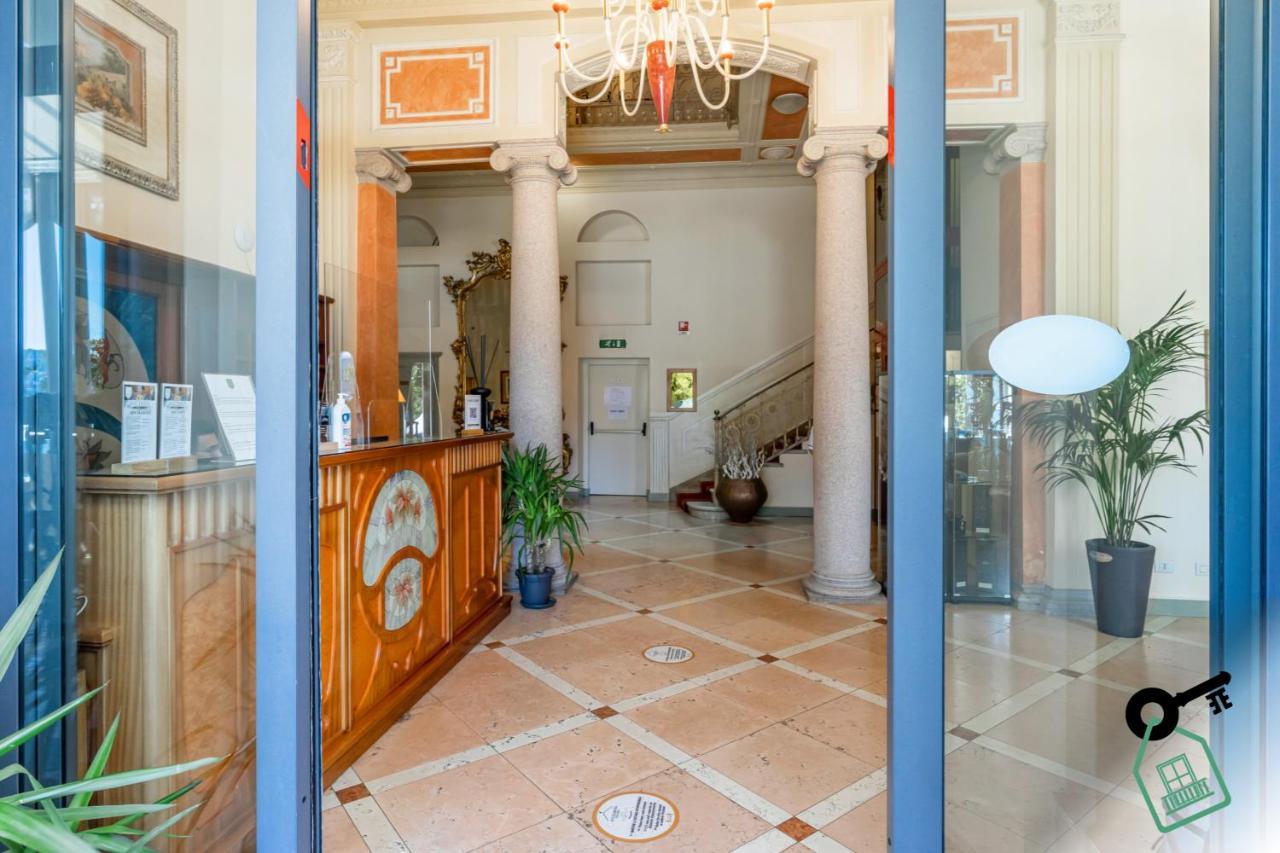 Hotel Rooms Lago Maggiore 韦尔巴尼亚 外观 照片