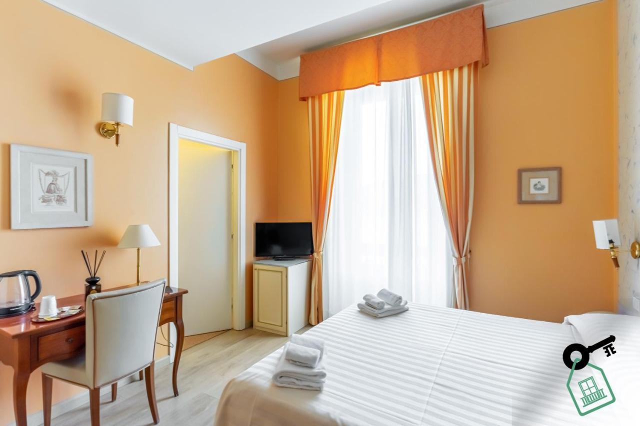 Hotel Rooms Lago Maggiore 韦尔巴尼亚 外观 照片